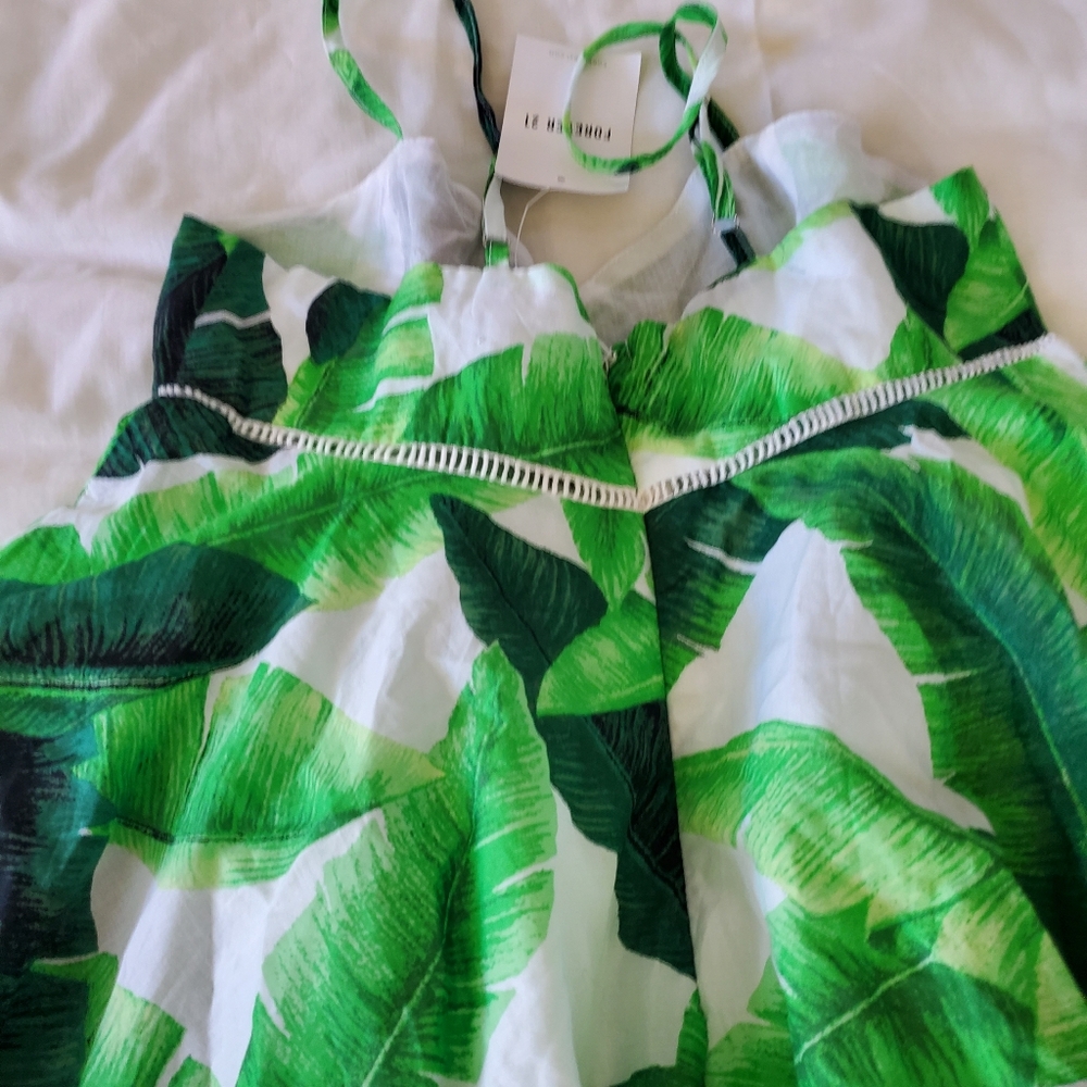 Dress - Picture 9 of 12